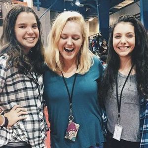 Meet your Posher, Skylar